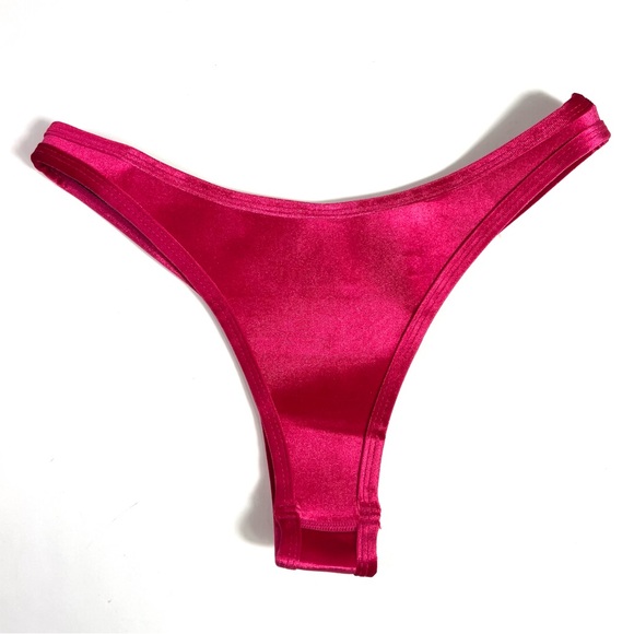 NWOT Hoaka Swimwear Fushsia Velvet Swim Bottoms Size Medium - Picture 6 of 10